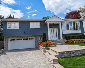 821 Cliffside Avenue, Valley Stream, NY 11581