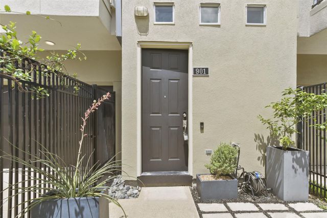 901 Roy Street, Houston, TX 77007