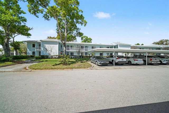 303 MARTHA LANE 303, Oldsmar, FL 34677