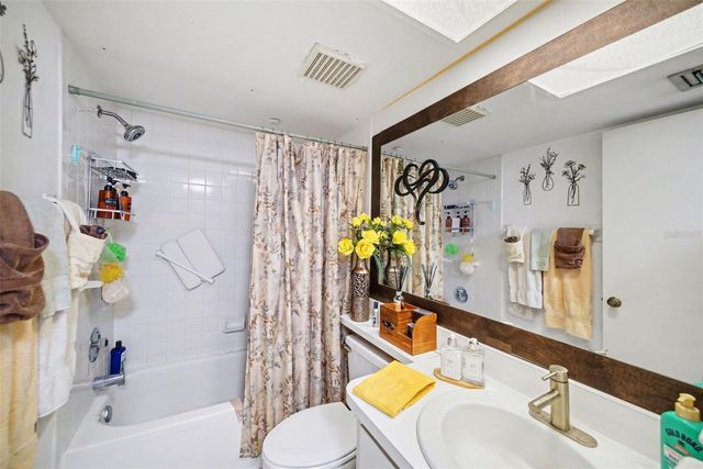 303 MARTHA LANE 303, Oldsmar, FL 34677