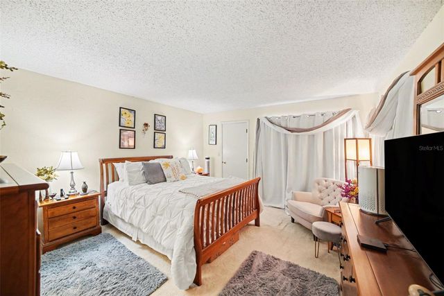 303 MARTHA LANE 303, Oldsmar, FL 34677