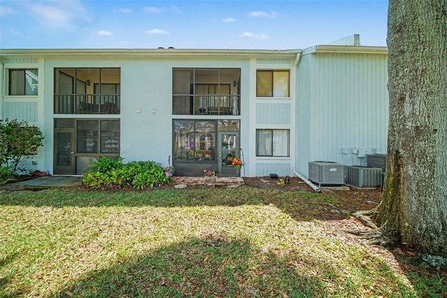 303 MARTHA LANE 303, Oldsmar, FL 34677