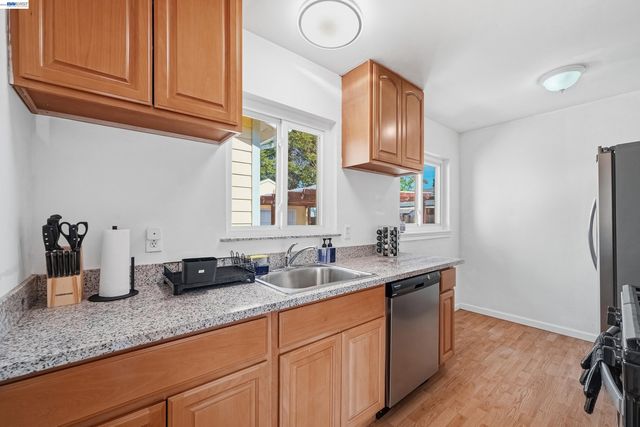 2056 Elm St, Livermore, CA 94551