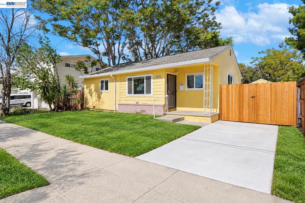 2056 Elm St, Livermore, CA 94551