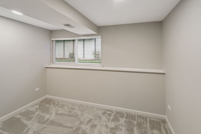 1061 Amherst Lane, University Park, IL 60484