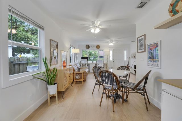 428 S C Street, Lake Worth, FL 33460