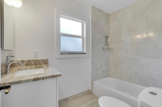 428 S C Street, Lake Worth, FL 33460