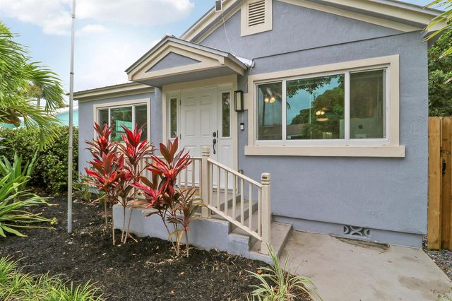 428 S C Street, Lake Worth, FL 33460