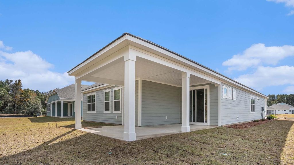7045 Cinnamon Dr, Conway, SC 29526 — photo 2