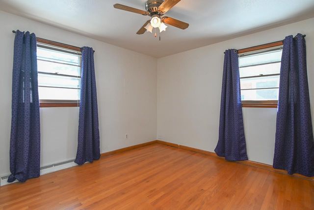 432 N LOCUST STREET, Green Bay, WI 54303