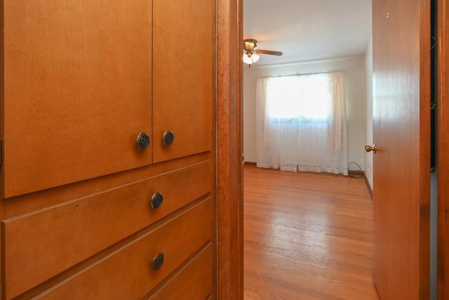 432 N LOCUST STREET, Green Bay, WI 54303