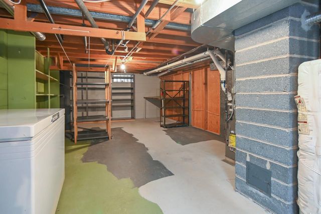 432 N LOCUST STREET, Green Bay, WI 54303