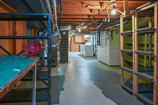 432 N LOCUST STREET, Green Bay, WI 54303