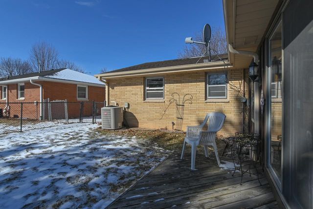 432 N LOCUST STREET, Green Bay, WI 54303