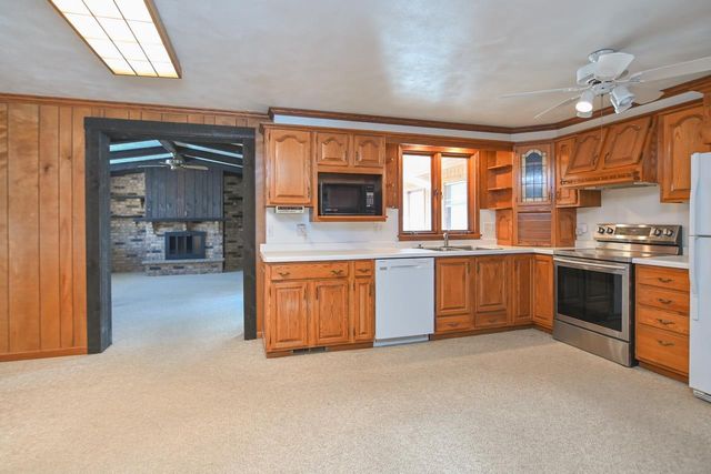 432 N LOCUST STREET, Green Bay, WI 54303