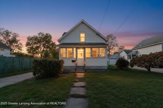 917 Clark Street, Lansing, MI 48906