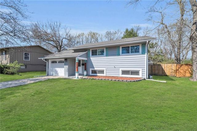 8608 E 91st Street, Kansas City, MO 64138