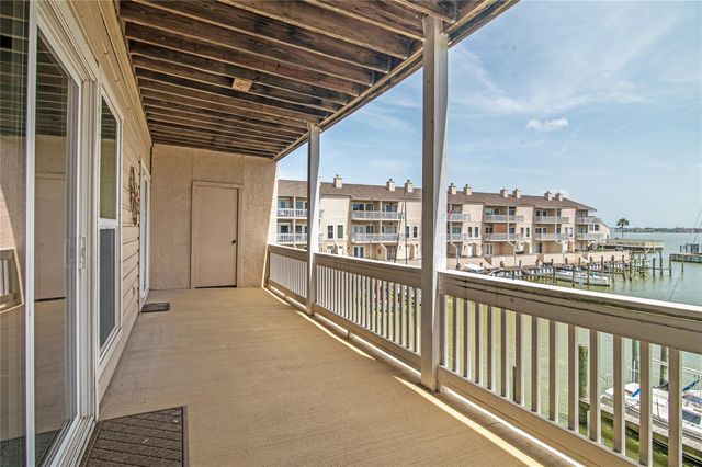 4747 Nasa Parkway 206, Seabrook, TX 77586