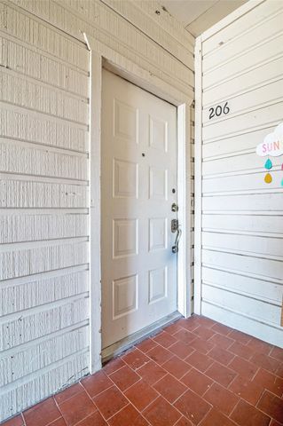 4747 Nasa Parkway 206, Seabrook, TX 77586