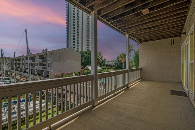 4747 Nasa Parkway 206, Seabrook, TX 77586