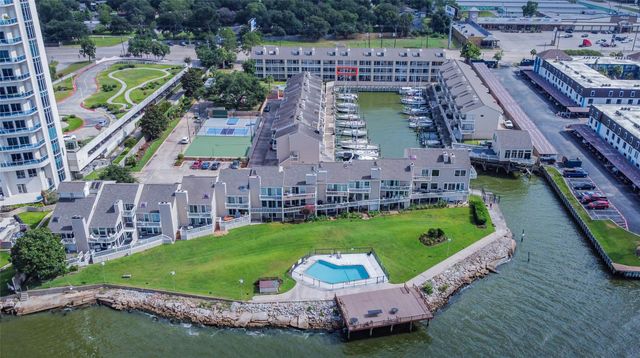 4747 Nasa Parkway 206, Seabrook, TX 77586