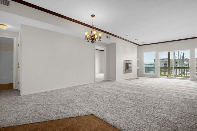4747 Nasa Parkway 206, Seabrook, TX 77586