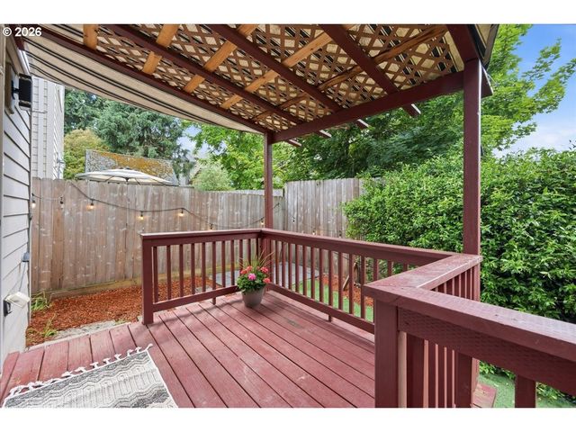 9213 N ENDICOTT Ave, Portland, OR 97217