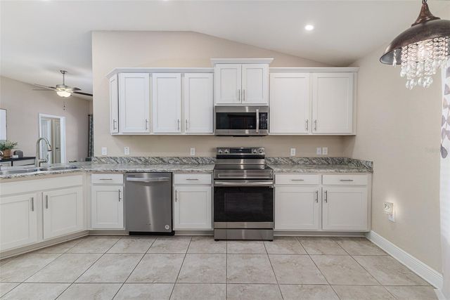 4673 LATHLOA LOOP, Lakeland, FL 33811