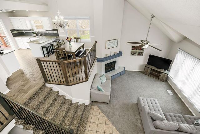 104 Gilliland Circle, Smithville, MO 64089