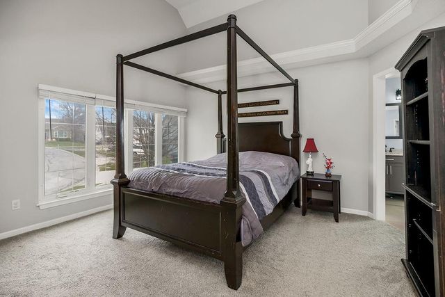 104 Gilliland Circle, Smithville, MO 64089