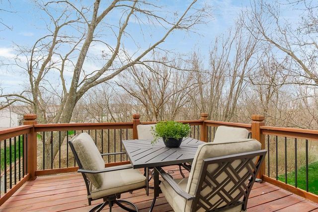 104 Gilliland Circle, Smithville, MO 64089