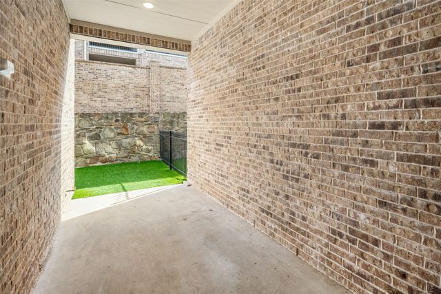 4260 Colton Drive, Carrollton, TX 75010