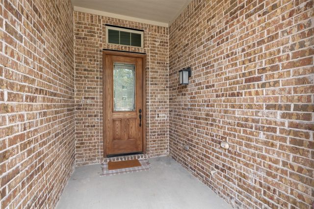 4260 Colton Drive, Carrollton, TX 75010