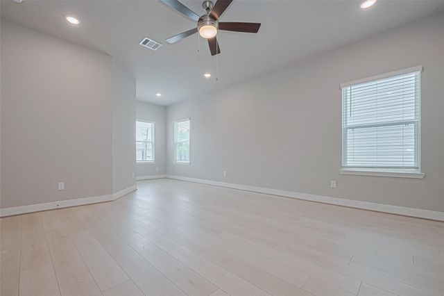 8917 Grovner Place, Houston, TX 77055