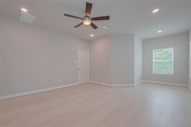 8917 Grovner Place, Houston, TX 77055