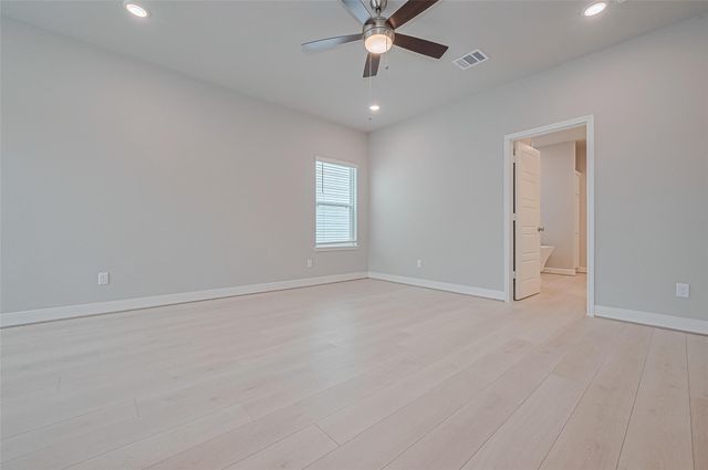 8917 Grovner Place, Houston, TX 77055
