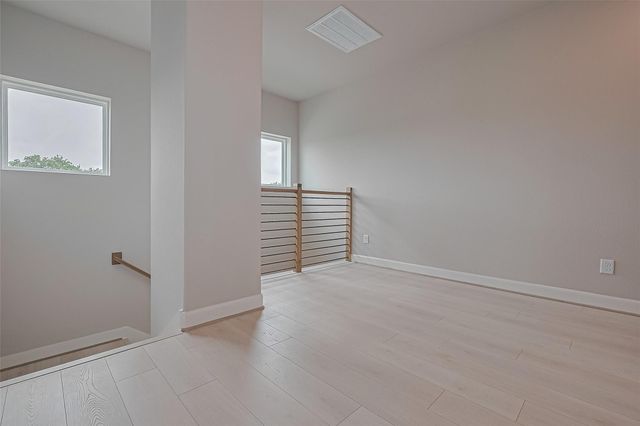 8917 Grovner Place, Houston, TX 77055