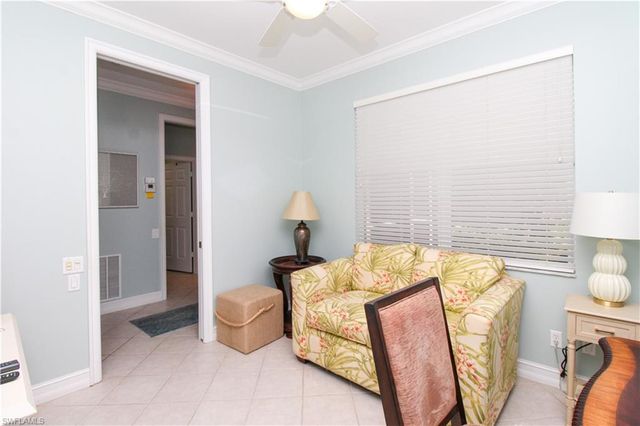 817 Carrick Bend CIR 101, Naples, FL 34110