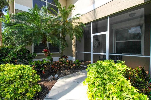 817 Carrick Bend CIR 101, Naples, FL 34110