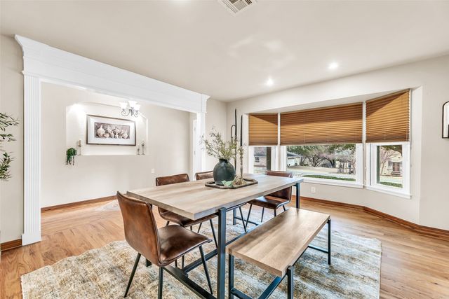 9807 Ravenswood Road, Granbury, TX 76049