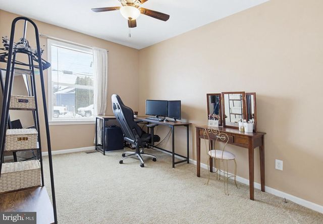 222 COCHRAN ST, Cochranville, PA 19330