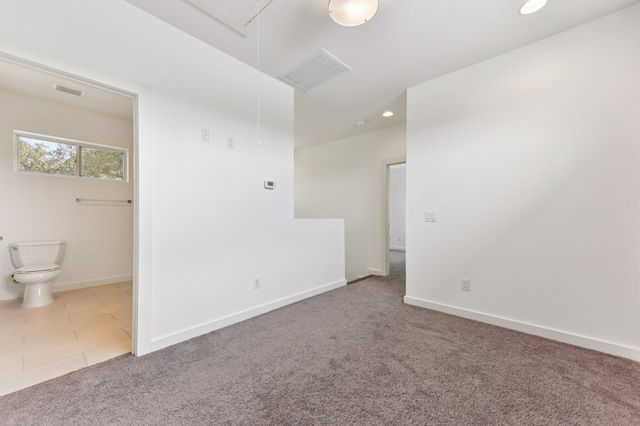 133 Crest View DR, Lakeway, TX 78734