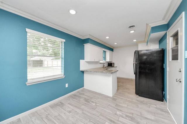 5815 Effingham Drive, Houston, TX 77035