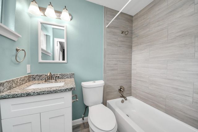 5815 Effingham Drive, Houston, TX 77035