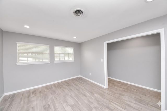 5815 Effingham Drive, Houston, TX 77035