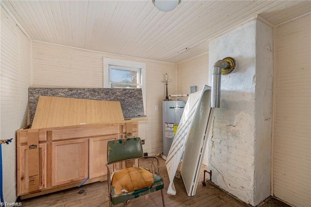 1053 N Scales Street, Reidsville, NC 27320