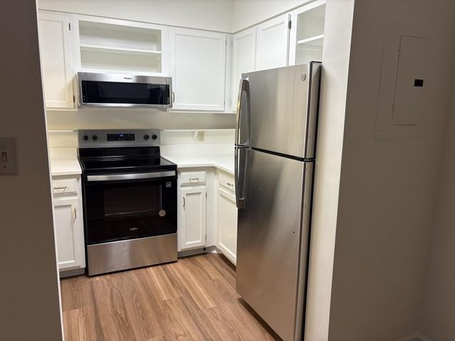 1800 Clairmont Lake 124, Decatur, GA 30033