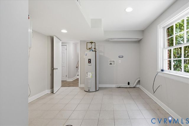 2815 Wighton Dr, Richmond, VA 23235