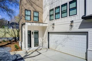 1050 Snyder NW Street B, Atlanta, GA 30318