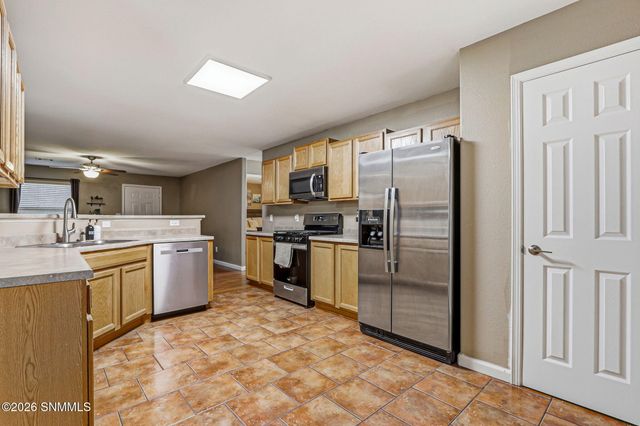 5722 Pecan Lane, Las Cruces, NM 88011